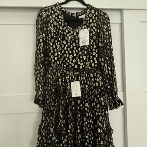 Ivy City Sammy Dress in Black & Gold